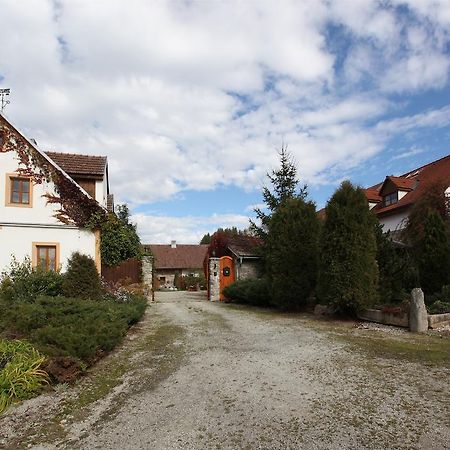 Penzion Levander Horni Radoun Exterior foto